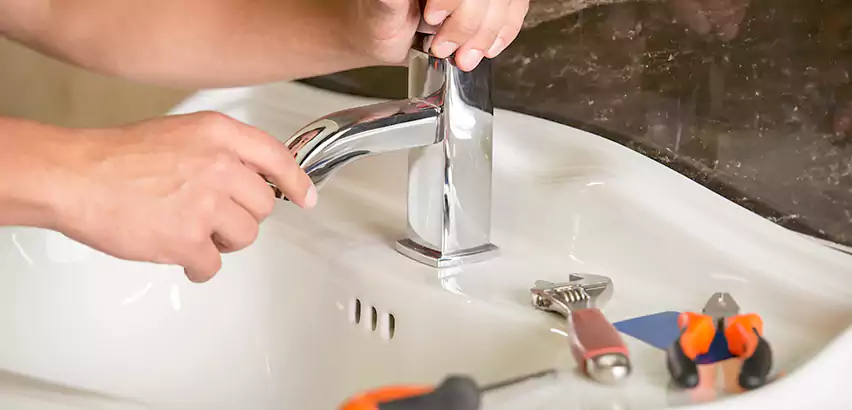 Bathtub Faucet Replacement in Grayslake
